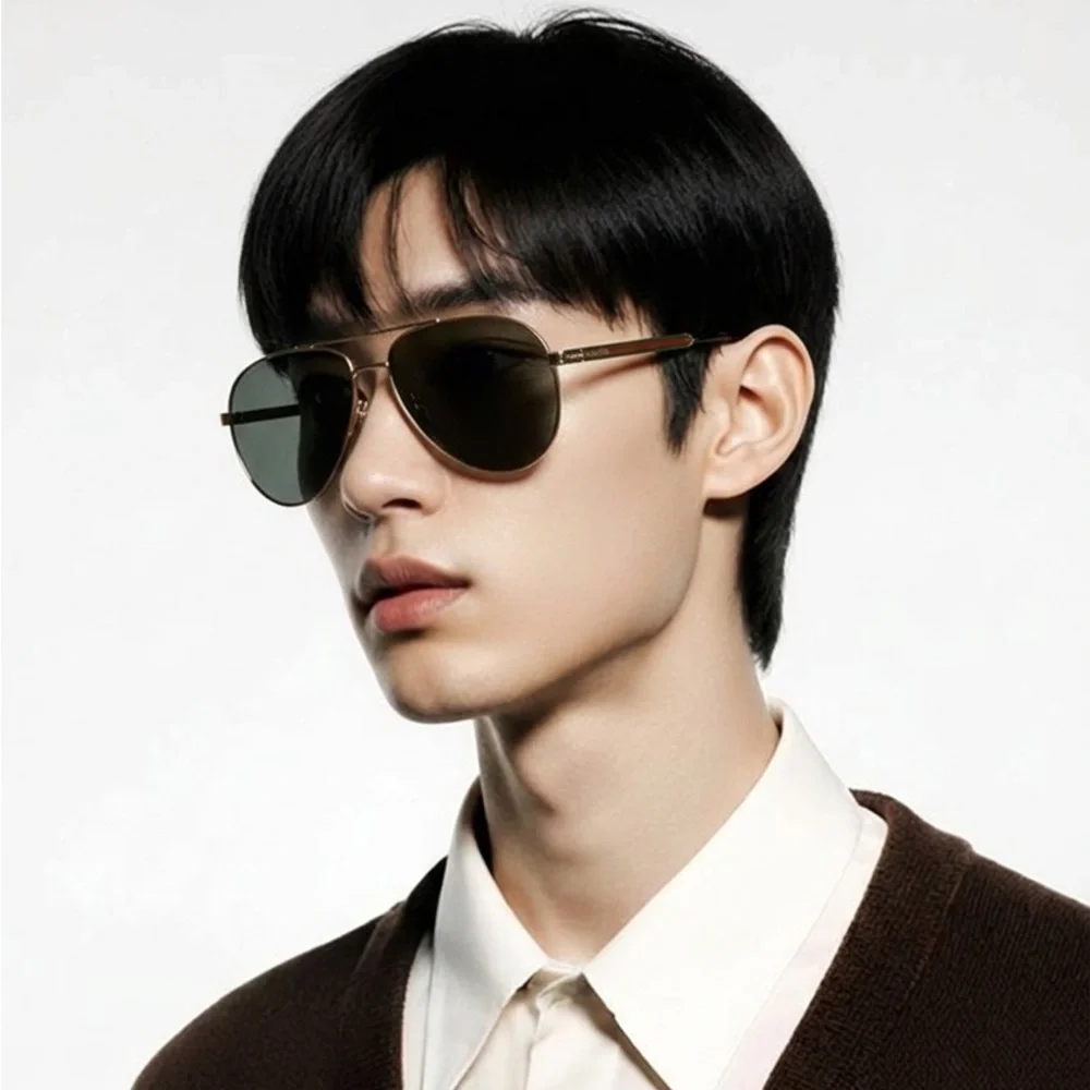 ✨ Brand New Gucci GG0137S 002 Aviator Sunglasses – Gold Frame with Grey Lenses ✨